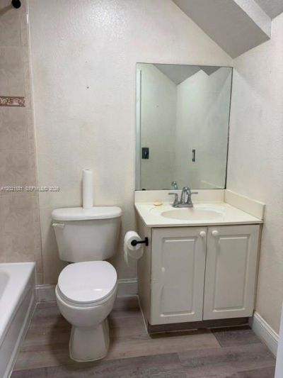 11416 NW 93rd Ct , Unit 3, Hialeah Gardens, FL 33018 Photo