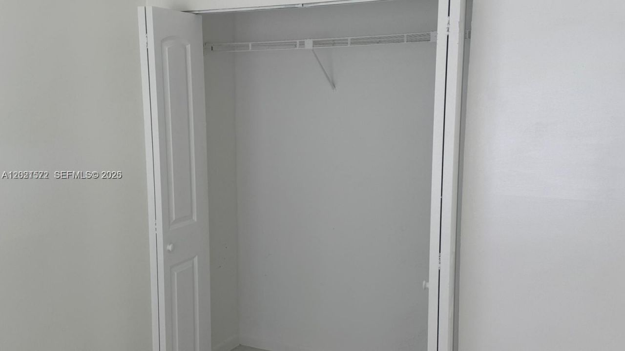 2715 W 66th St, Unit 13-21, Hialeah, FL 33016 Photo