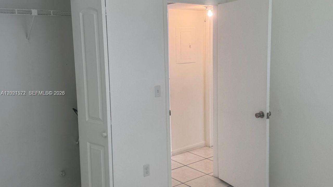 2715 W 66th St , Unit 13-21, Hialeah, FL 33016 Photo