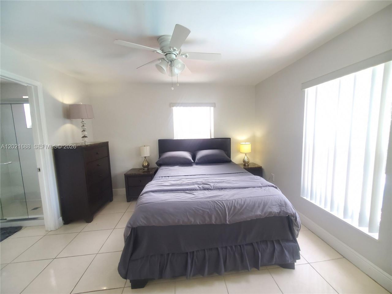 372 NE 162nd St , Miami, FL 33162 Photo