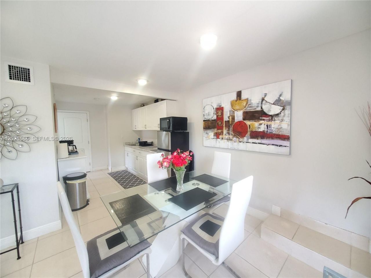 372 NE 162nd St , Miami, FL 33162 Photo