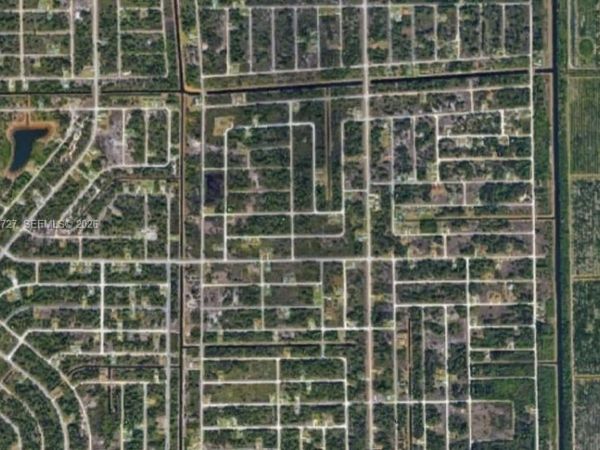 322 Lubdel Ave S , Lehigh Acres, FL 33974