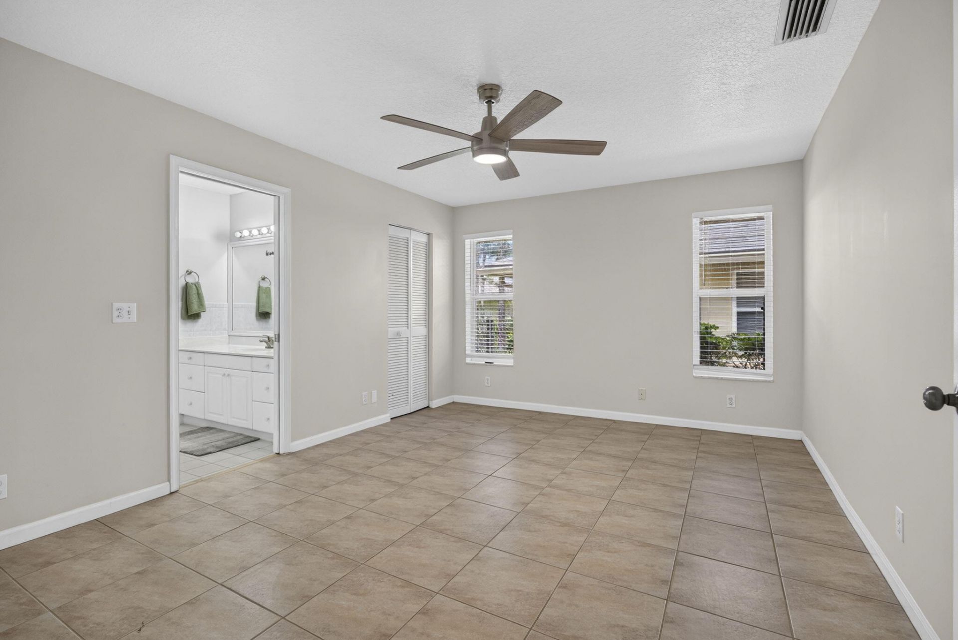 12564 N 68th Street, West Palm Beach, FL 33412 Photo