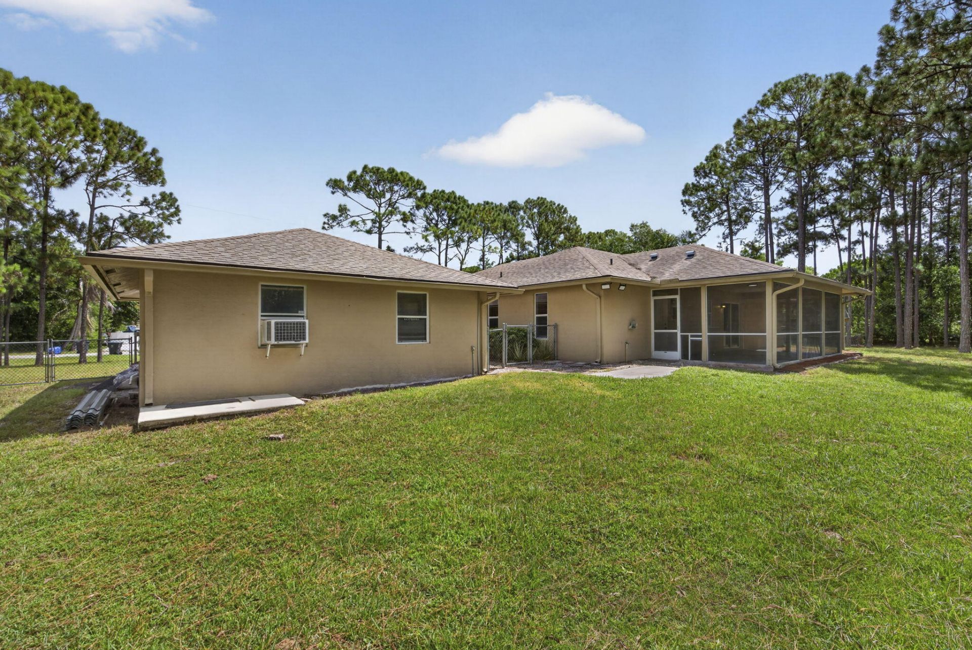 12564 N 68th Street, West Palm Beach, FL 33412 Photo