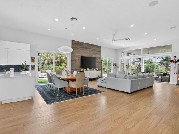 7843 Villa D Este Way, Delray Beach, FL 33446