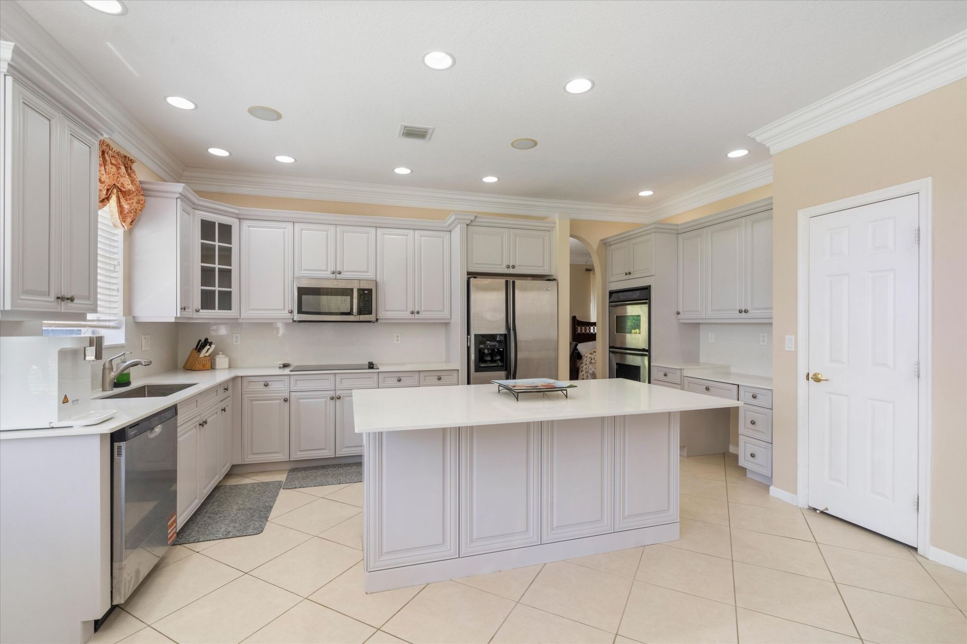 2880 Shaughnessy Drive, Wellington, FL 33414 Photo