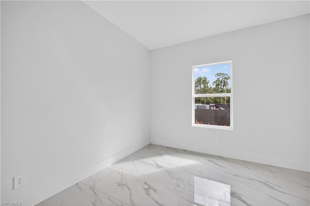 370 Butler Ave S, Lehigh Acres, FL 33974 Photo