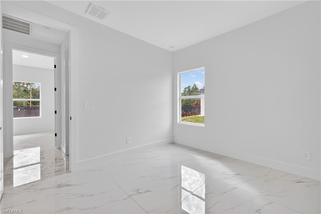 370 Butler Ave S, Lehigh Acres, FL 33974 Photo