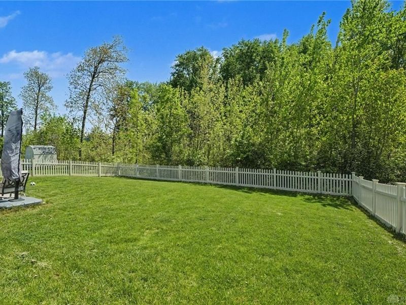 9229 Lakeside Street, Tipp City, OH 45371 Photo 33