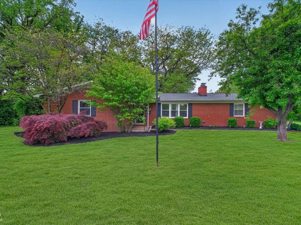 16566 Gray Road, Westfield, IN 46062