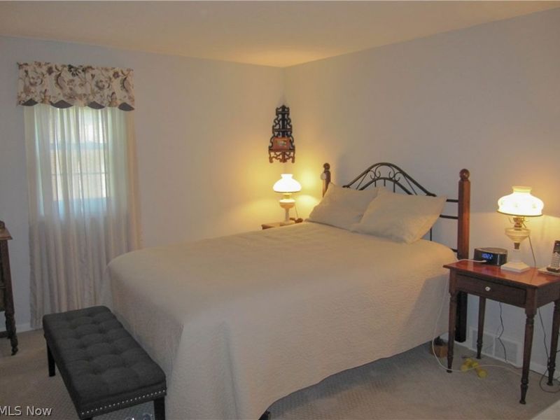 7351 Starcliff Avenue NW, North Canton, OH 44720 Photo 12