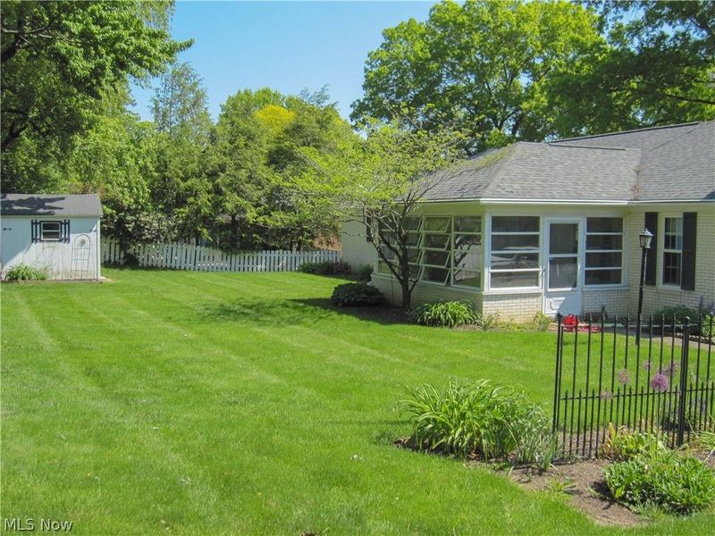 7351 Starcliff Avenue NW, North Canton, OH 44720 Photo 5