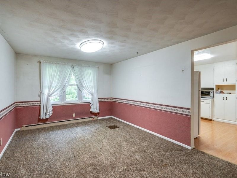 2267 Bellflower Road NE, East Rochester, OH 44625 Photo 10