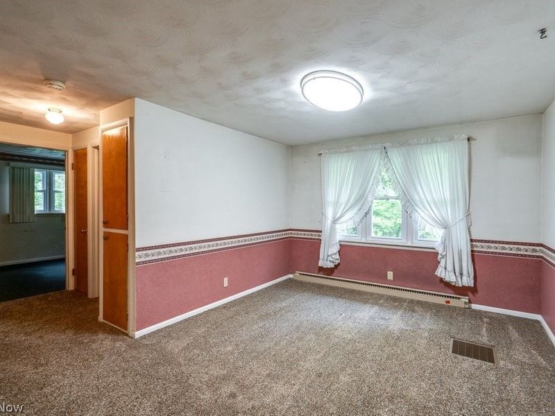 2267 Bellflower Road NE, East Rochester, OH 44625 Photo 11
