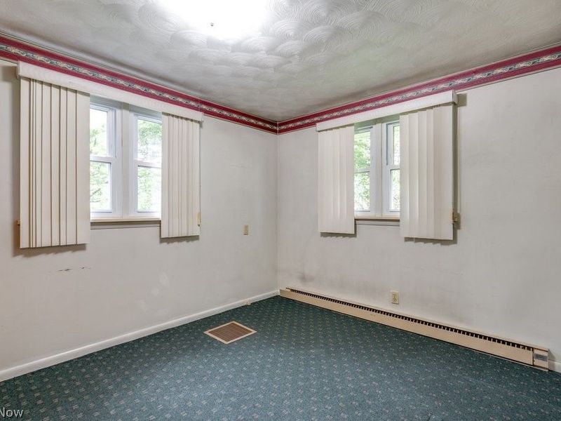 2267 Bellflower Road NE, East Rochester, OH 44625 Photo 25