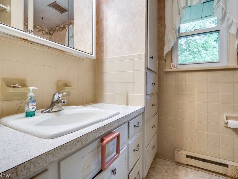 2267 Bellflower Road NE, East Rochester, OH 44625 Photo 26