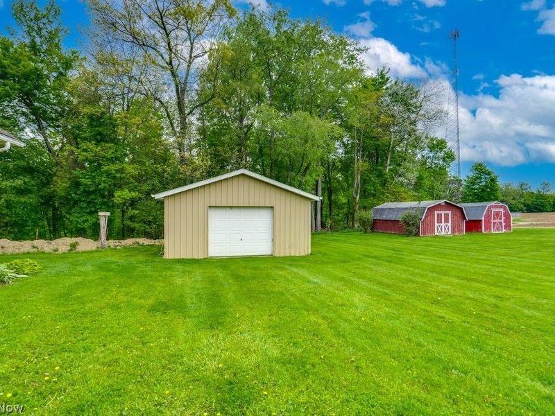 2267 Bellflower Road NE, East Rochester, OH 44625 Photo 43