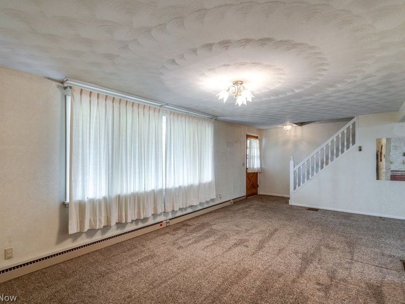 2267 Bellflower Road NE, East Rochester, OH 44625 Photo 9