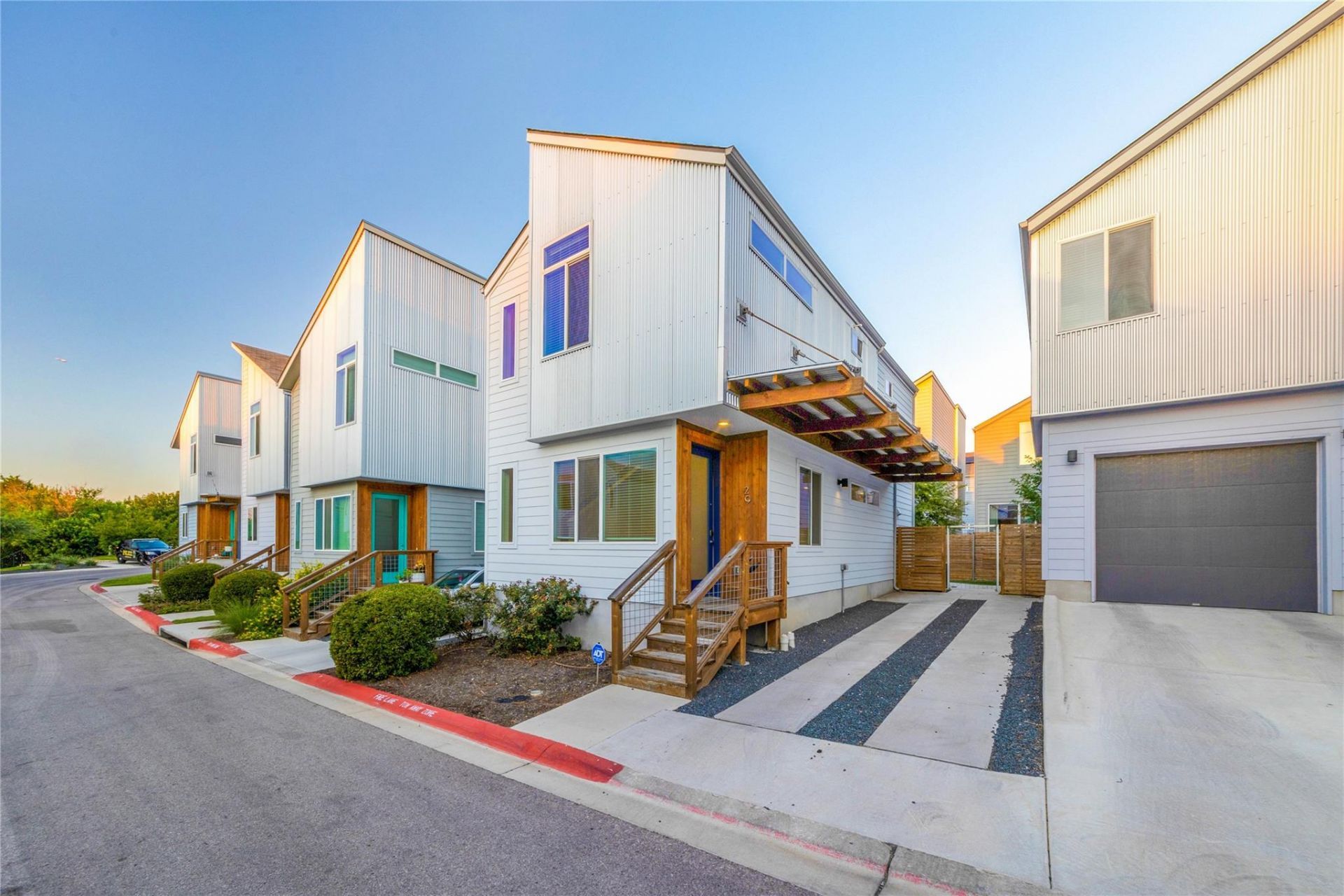 801 N Bluff Dr, Unit 29, Austin, TX 78745 Main Photo
