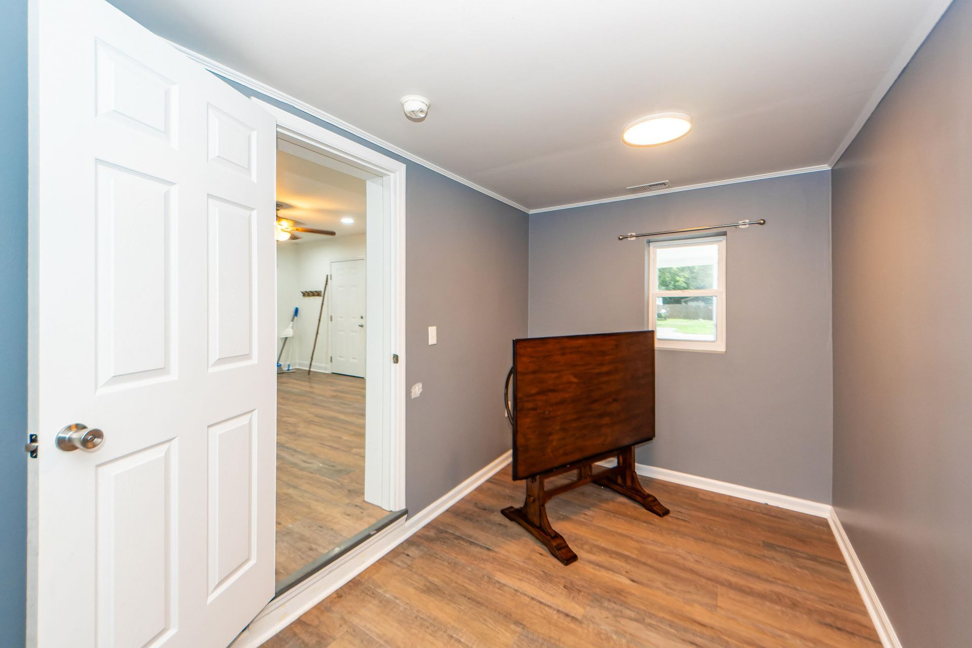 6933 Raymond Avenue Photo 13