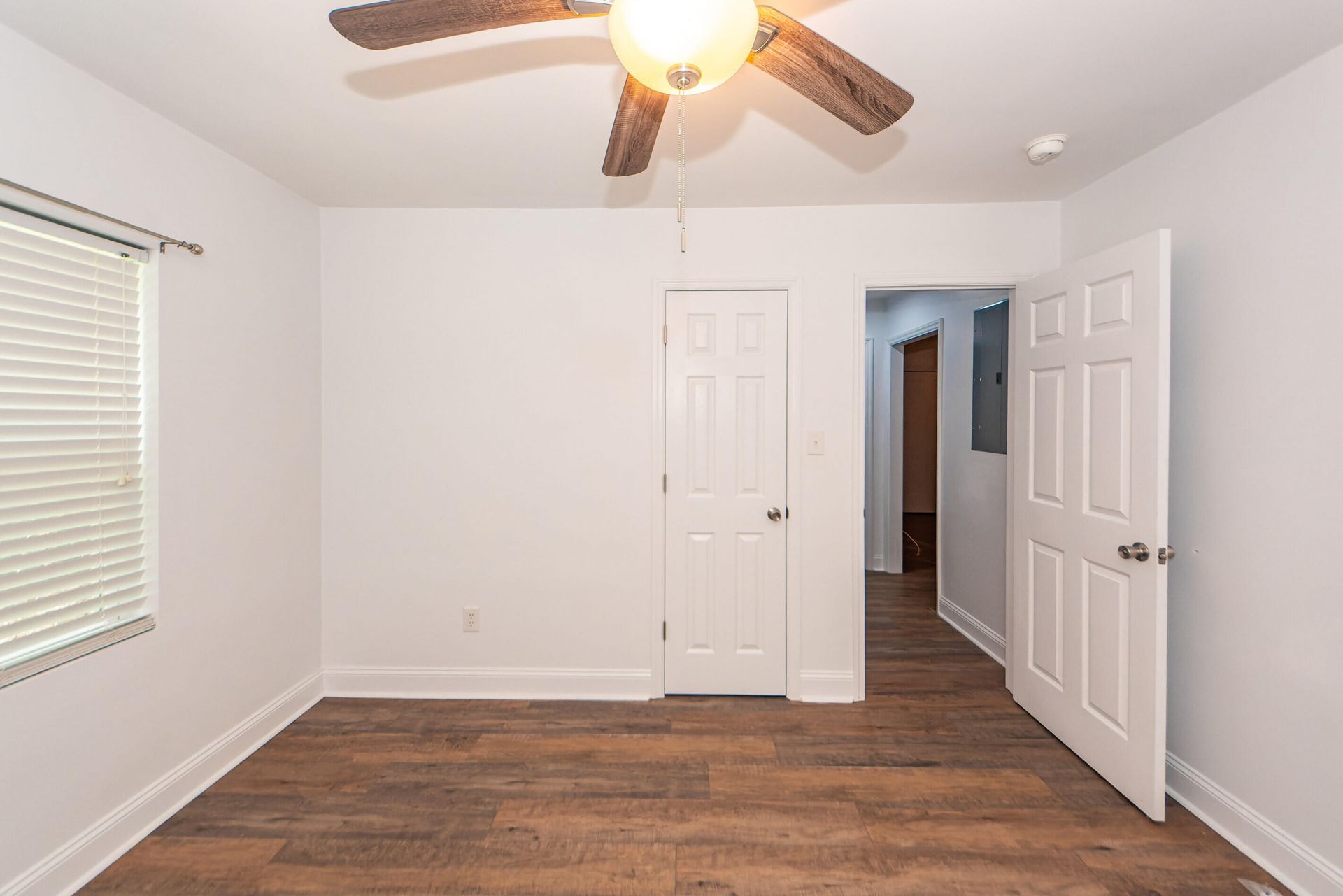 6933 Raymond Avenue Photo 21