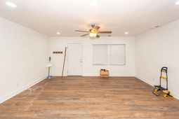 6933 Raymond Avenue photo 4