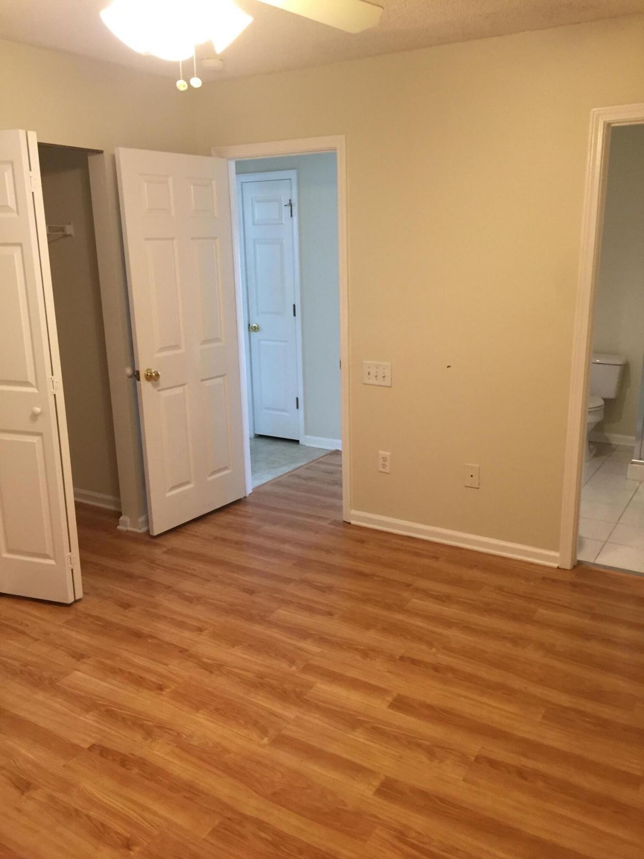 3301 Kings Gate Court Photo 12