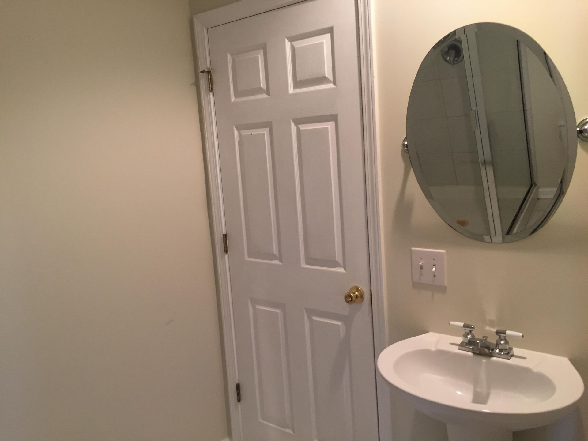 3301 Kings Gate Court Photo 12