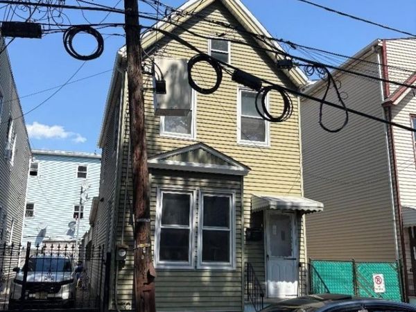48 Lentz Ave, Newark, NJ 07105