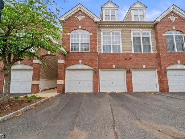 214 Riverwalk Way, Clifton, NJ 07014