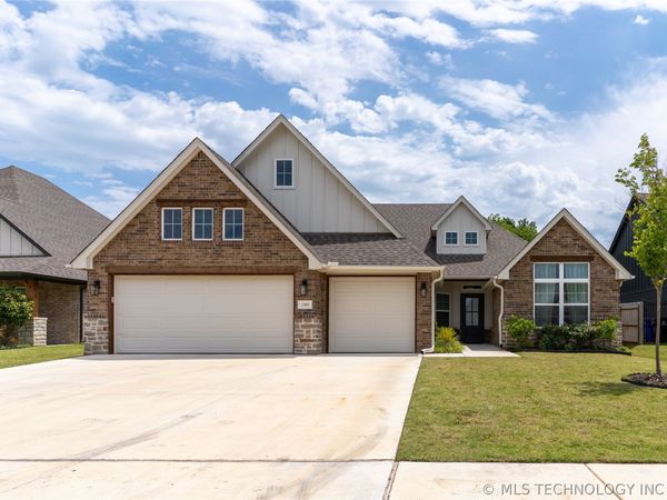 1501 N 72nd Street , Broken Arrow, OK 74014