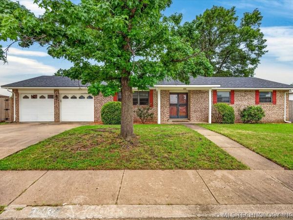 6437 Baylor Drive, Bartlesville, OK 74006