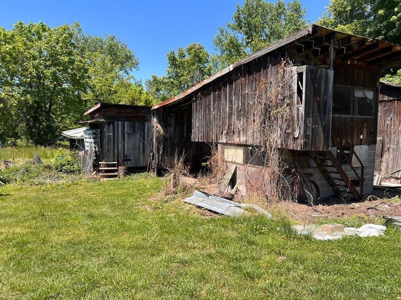 873 County Road 24, Ironton, OH 45638 Photo 8