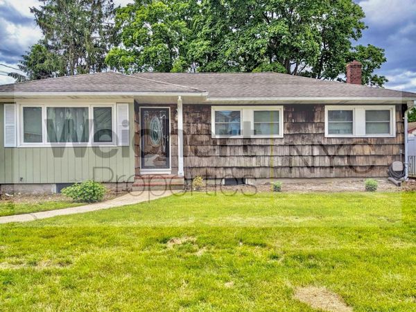 211 W 22nd, Huntington Station, NY 11746