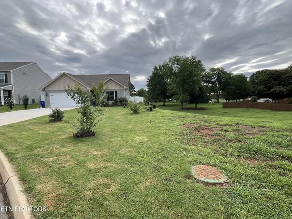 1055 Evan Court, Jefferson City, TN 37760