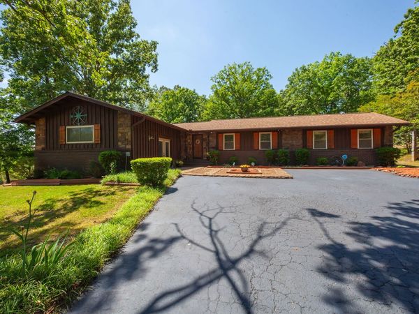 681 Swan Johnson Rd , Darden, TN 38328