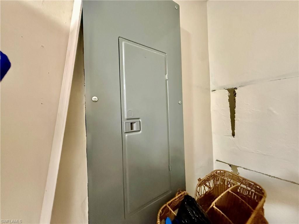 332 Dellwood Ave , Lehigh Acres, FL 33936 Photo
