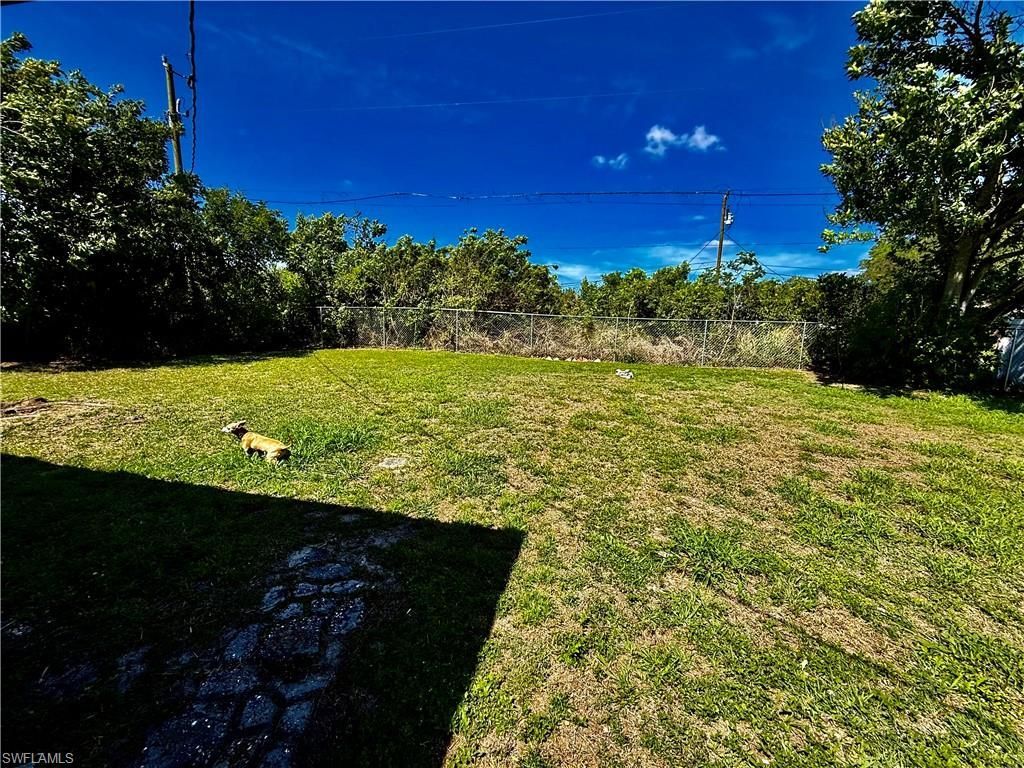 332 Dellwood Ave , Lehigh Acres, FL 33936 Photo