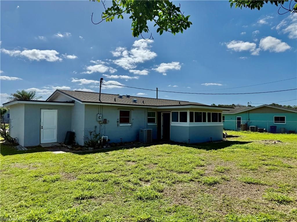 332 Dellwood Ave , Lehigh Acres, FL 33936 Photo