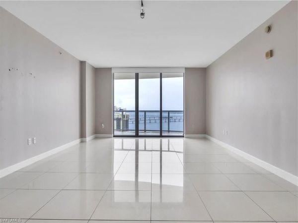 3000 Oasis Grand BLVD , Unit 2905, FORT MYERS, FL 33916