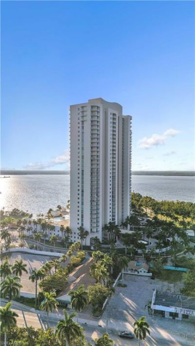 3000 Oasis Grand Blvd , Unit 2905, Fort Myers, FL 33916 Photo