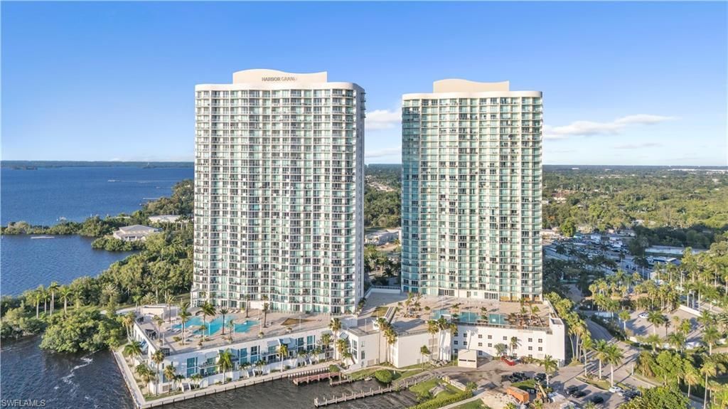 3000 Oasis Grand Blvd , Unit 2905, Fort Myers, FL 33916 Photo