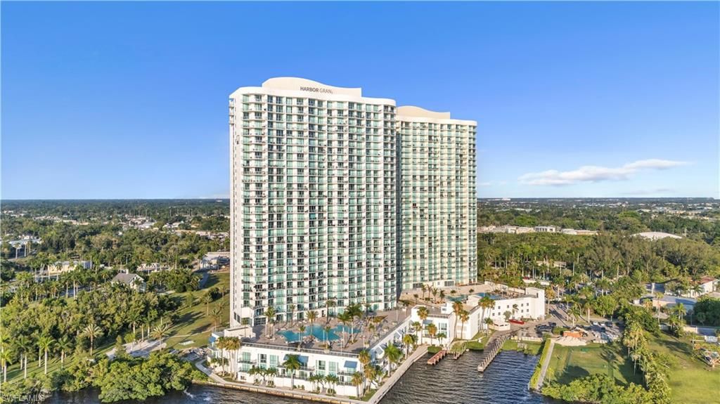 3000 Oasis Grand Blvd , Unit 2905, Fort Myers, FL 33916 Photo