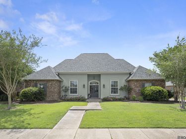 5205 Prairieview Dr, Zachary, LA 70791