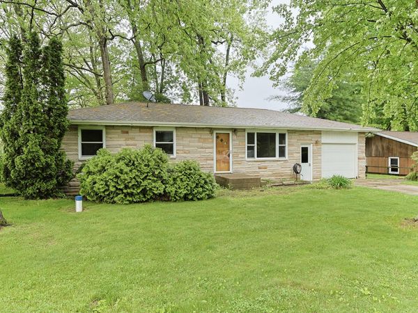 2517 Heath Drive, Niles, MI 49120