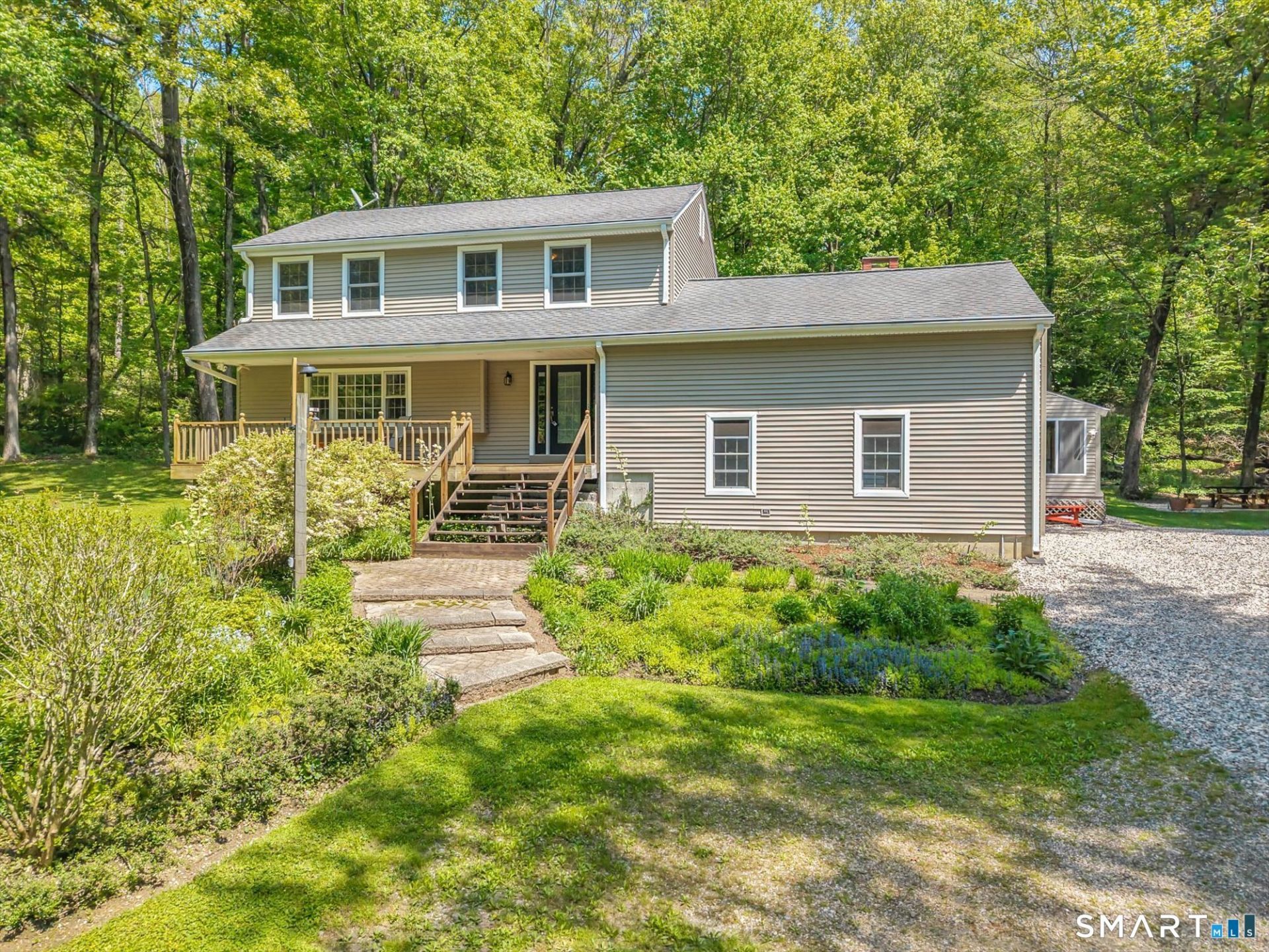 59 Indian Hill, Canton, CT 06019 Main Photo