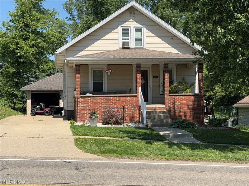 128 Mill Street NW, Sugarcreek, OH 44681 Photo 2