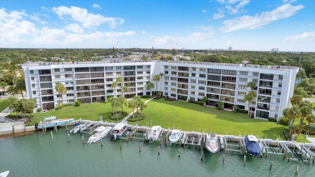 1648 Jupiter Cove Drive, Jupiter, FL 33469 Photo