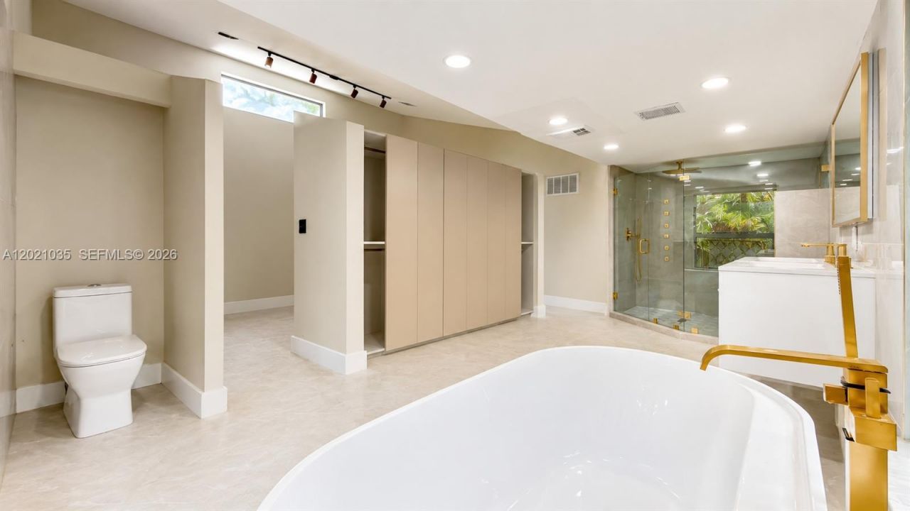 2765 NE 35th Dr , Fort Lauderdale, FL 33308 Photo
