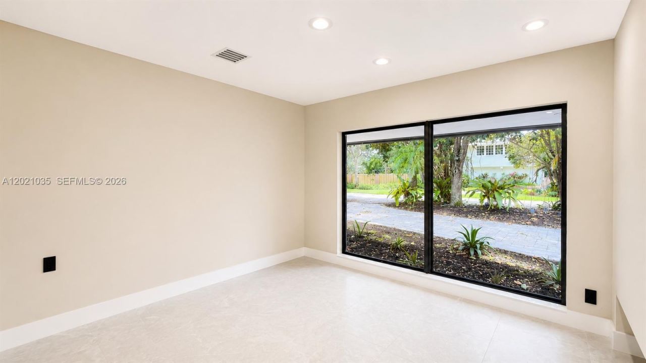 2765 NE 35th Dr , Fort Lauderdale, FL 33308 Photo